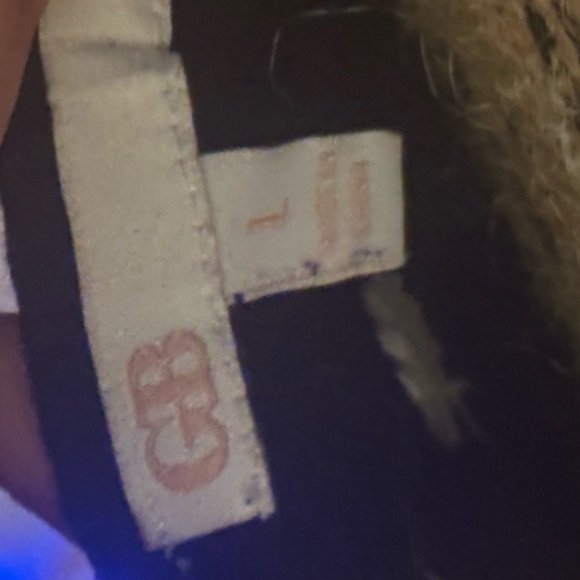 GB Black Daisy Tank Top - Picture 5 of 5